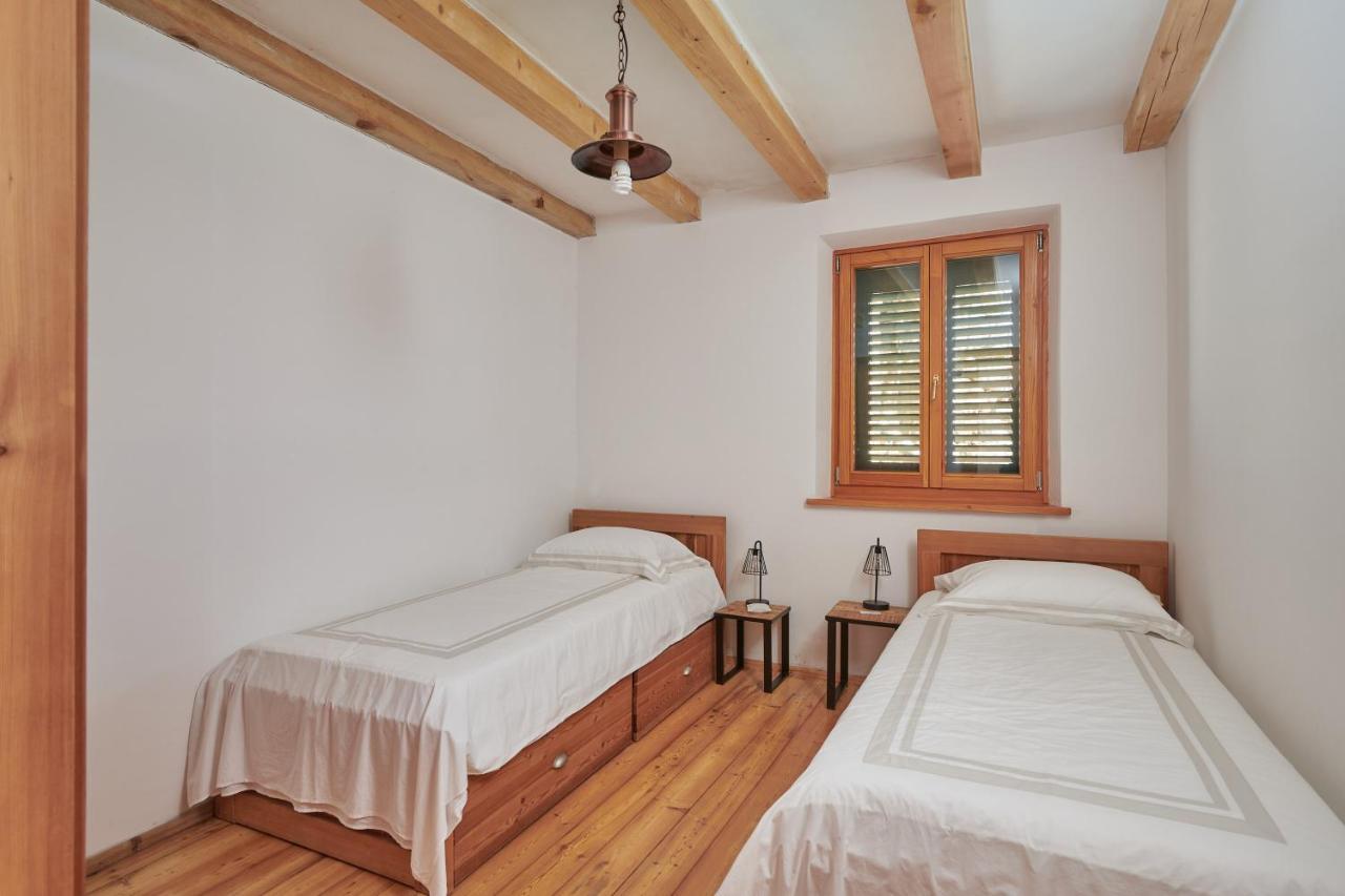 Park Cottage Govedari Luaran gambar